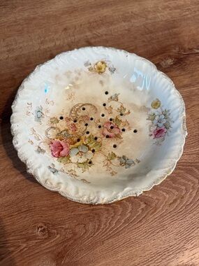 Vintage Floral Ceramic Fruit Footed Bowl - White with Pink & Yellow Flowers